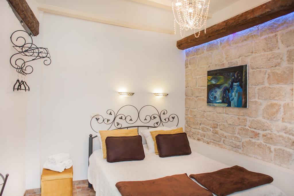 Apartments Laurus Шибеник Екстер'єр фото