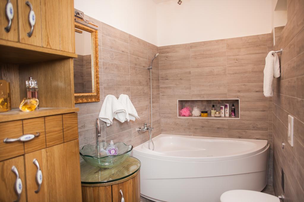 Apartments Laurus Шибеник Екстер'єр фото